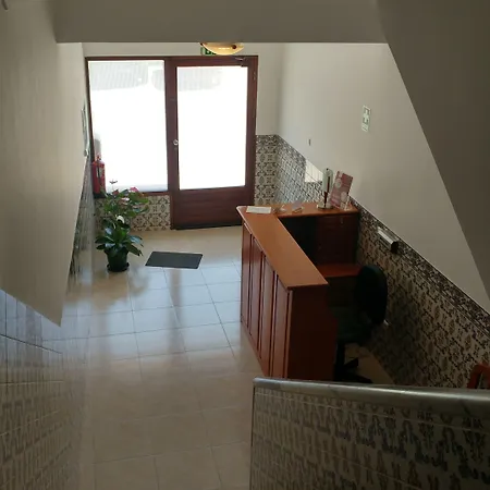 Alojamentos S.jose Atouguia Da Baleia