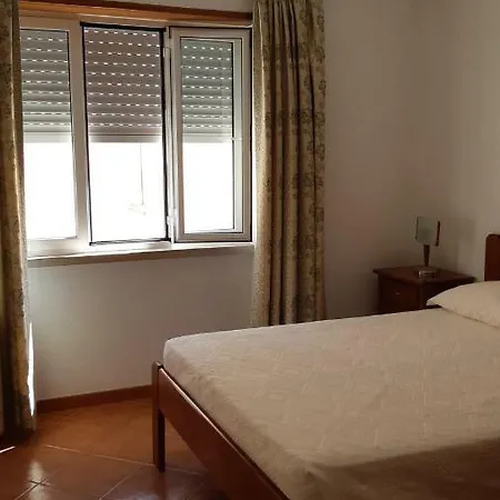 Alojamentos S.jose Guest house