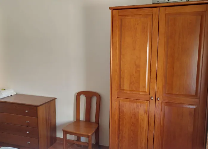 Alojamentos S.jose ゲストハウス アトウギア・ダ・バレイア