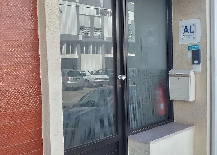 Alojamentos S.jose アトウギア・ダ・バレイア