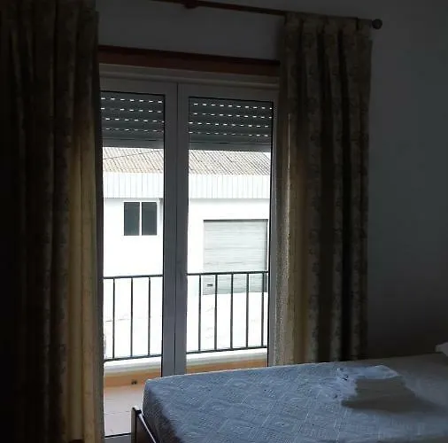 Alojamentos S.jose ゲストハウス 3*